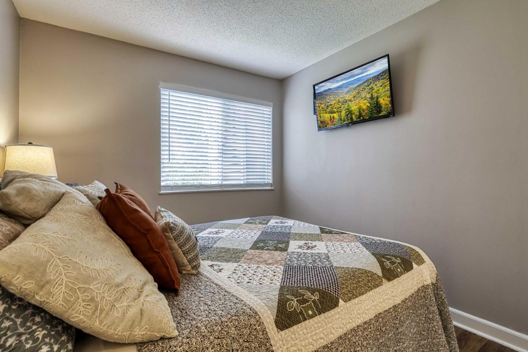 Cozy Resort-Style Gatlinburg Condo Indoor Pool! Ngoại thất bức ảnh